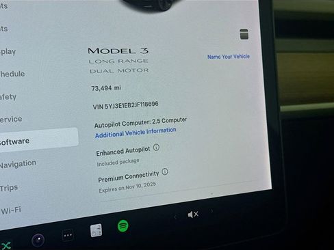 Used 2018 Tesla Model 3 Long Range image 9
