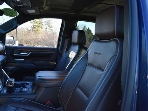 Used 2023 GMC Sierra 1500 Denali w/ Denali Reserve Package image 16