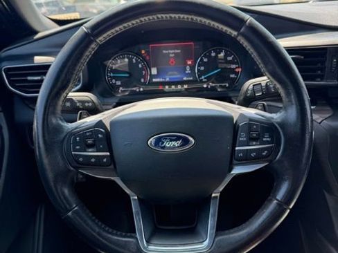 Used 2020 Ford Explorer Limited w/ Class III Trailer Tow Package AWD/4WD image 14