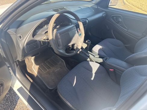 Used 1998 Chevrolet Cavalier Sedan image 23