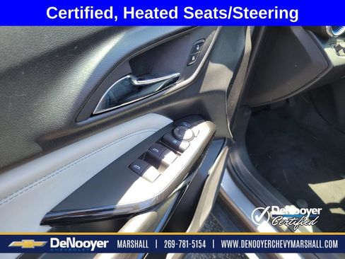 Used 2025 Chevrolet Trax LT w/ LT Convenience Package FWD image 8