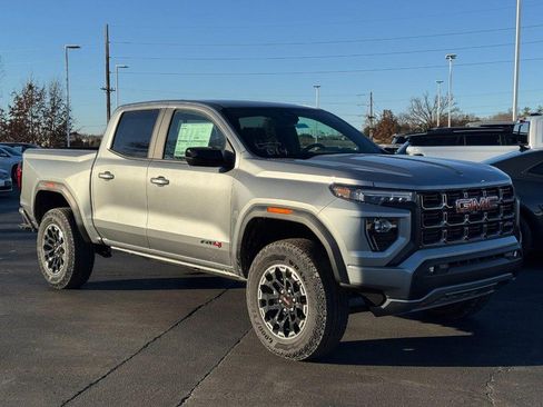 New 2026 GMC Canyon AT4 image 2