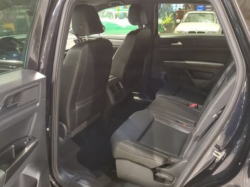 Used 2020 Volkswagen Atlas Cross Sport SE AWD/4WD image 12