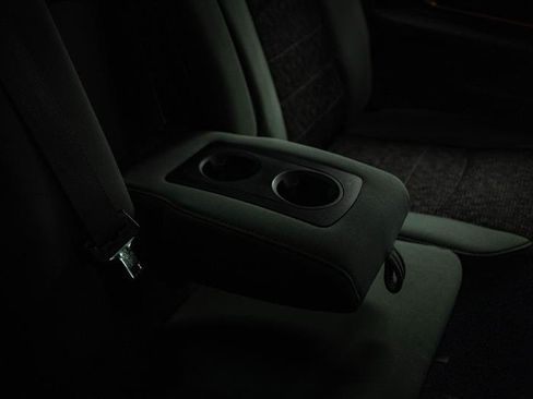 Used 2018 RAM 1500 Big Horn AWD/4WD image 12