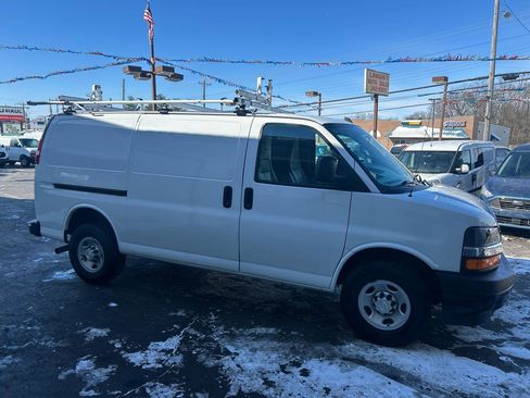 Used 2020 Chevrolet Express 2500 w/ Safety Package image 4