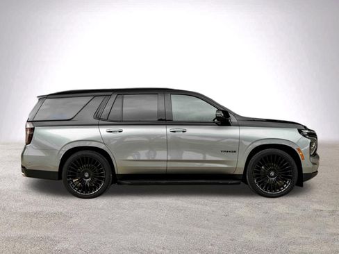 Used 2025 Chevrolet Tahoe RST w/ Comfort Package AWD/4WD image 10