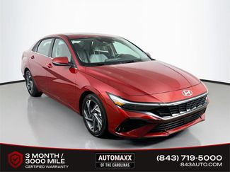 Used 2025 Hyundai Elantra Limited FWD video 1