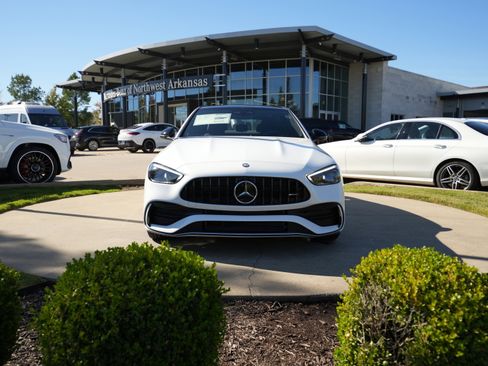 New 2026 Mercedes-Benz C 43 AMG 4MATIC Sedan image 3
