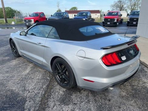 Used 2018 Ford Mustang Premium image 7
