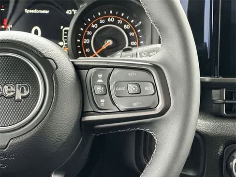 Used 2026 Jeep Wrangler Willys image 9