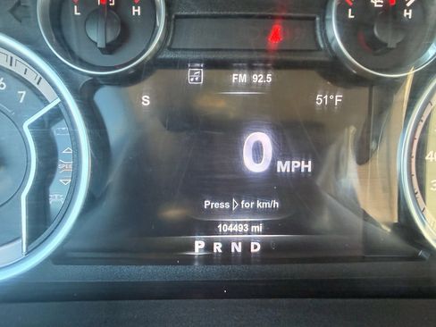 Used 2015 RAM 2500 SLT w/ Luxury Group image 12