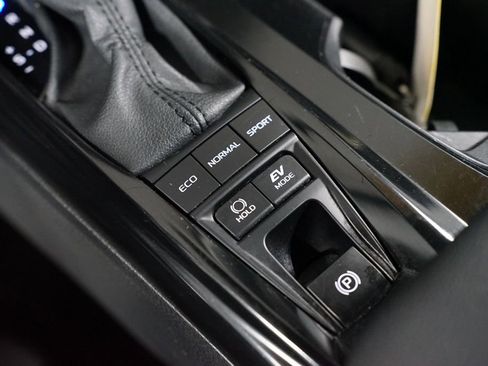 Certified 2025 Toyota Camry SE image 23