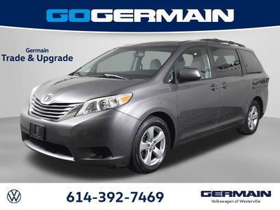 Used 2017 Toyota Sienna LE