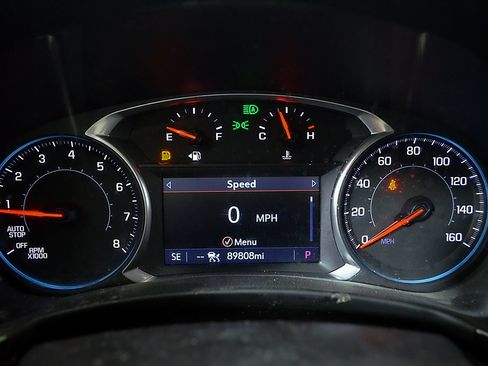 Used 2022 Chevrolet Equinox RS w/ Infotainment Package FWD image 19