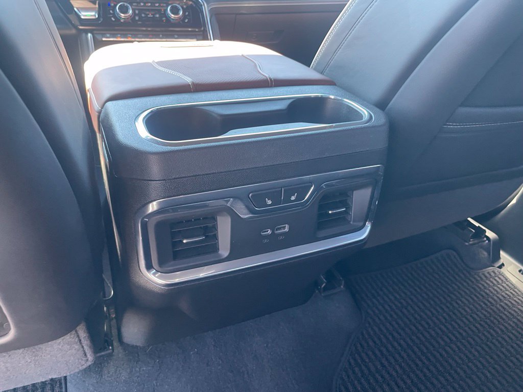 Used 2025 GMC Sierra 2500 Denali Ultimate AWD/4WD image 26