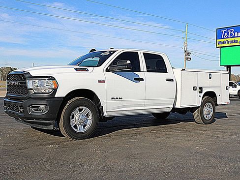 Used 2022 RAM 3500 Tradesman image 2