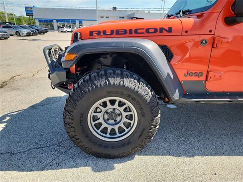 Used 2018 Jeep Wrangler Unlimited Rubicon image 32