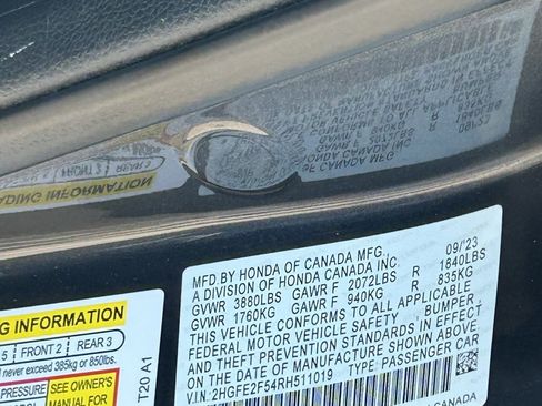 Used 2024 Honda Civic Sport image 32