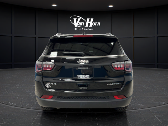 Used 2025 Jeep Compass Limited AWD/4WD image 6