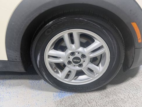 Used 2013 MINI Cooper Clubman FWD image 33