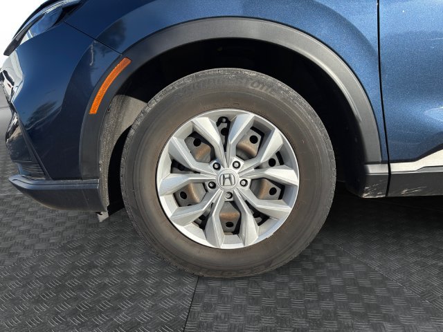 Used 2024 Honda CR-V LX image 13