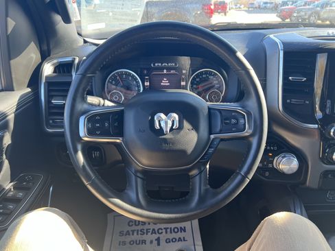 Used 2024 RAM 1500 Laramie image 9