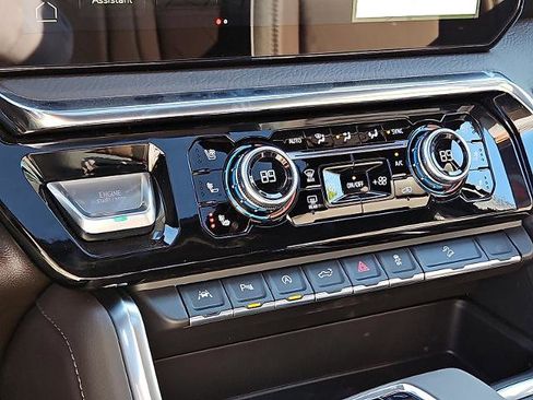 New 2026 GMC Sierra 1500 Denali AWD/4WD image 14