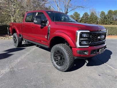 New 2026 Ford F250 Lariat w/ Black Appearance Package
