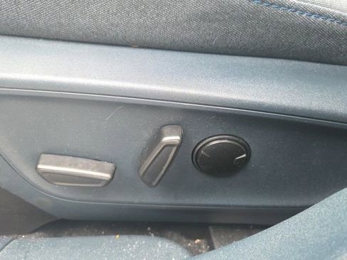 Certified 2025 Ford Maverick XLT w/ Equipment Group 301A image 26