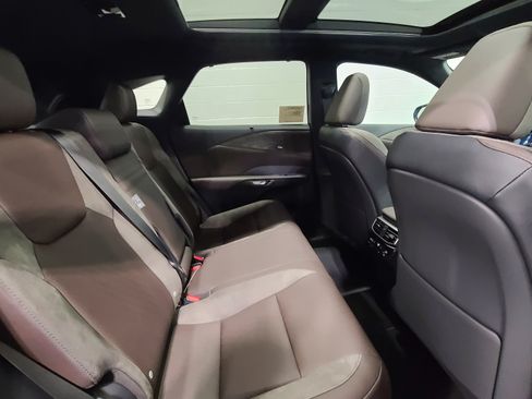 Used 2026 Lexus RX 350 AWD w/ Convenience Package image 39