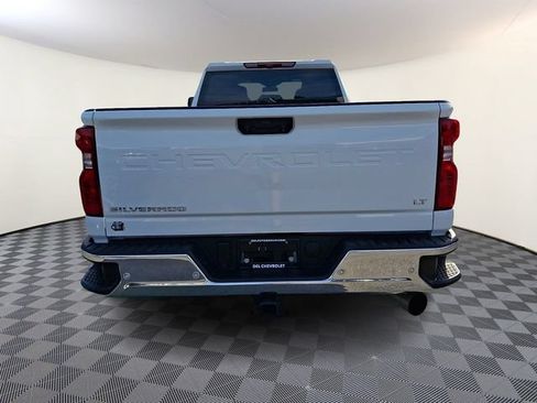 Used 2025 Chevrolet Silverado 2500 LT w/ Safety Package AWD/4WD image 5