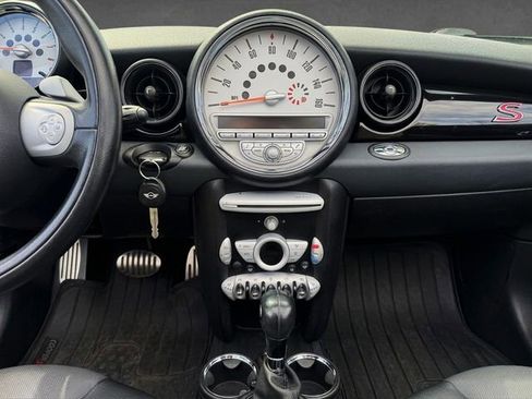 Used 2010 MINI Cooper S FWD image 6