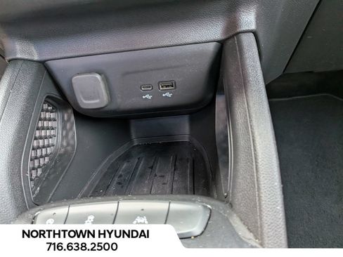 Used 2024 Chevrolet TrailBlazer LS FWD image 13