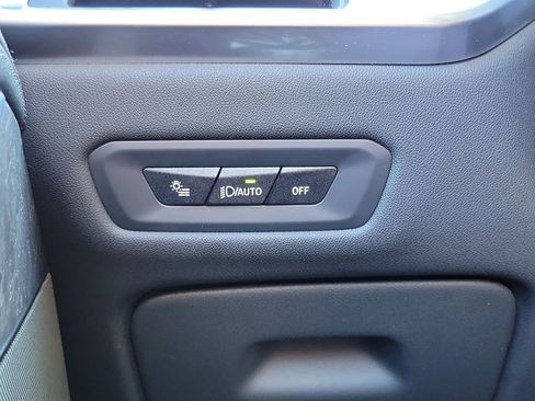 Used 2024 BMW X5 sDrive40i image 11