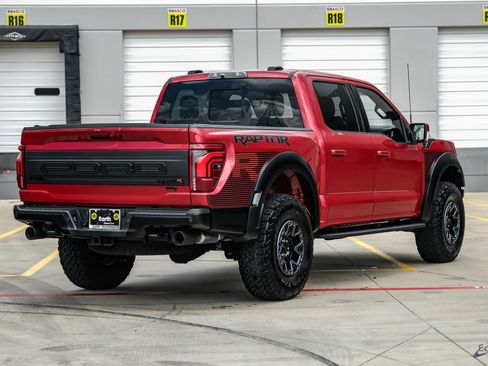 Used 2025 Ford F150 Raptor w/ Equipment Group 803A Raptor R AWD/4WD image 17