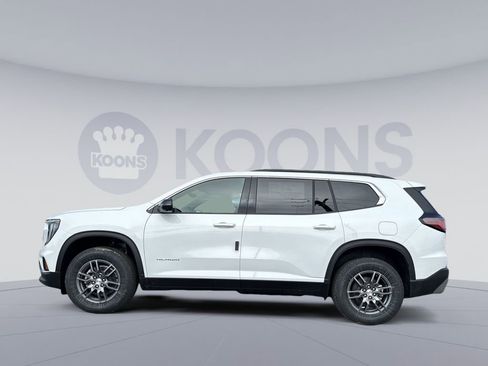 New 2026 GMC Acadia Elevation image 2