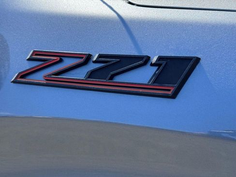 Used 2022 Chevrolet Silverado 1500 LT Trail Boss w/ Bed Protection Package image 8