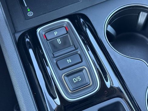 Certified 2025 Honda Pilot EX-L image 23