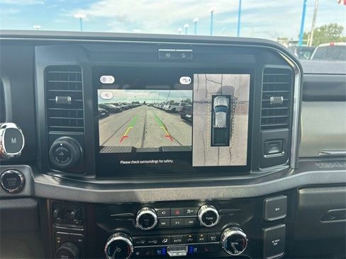 New 2025 Ford F250 Platinum image 45