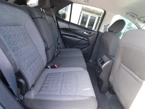 Used 2024 Chevrolet Equinox LT FWD image 20