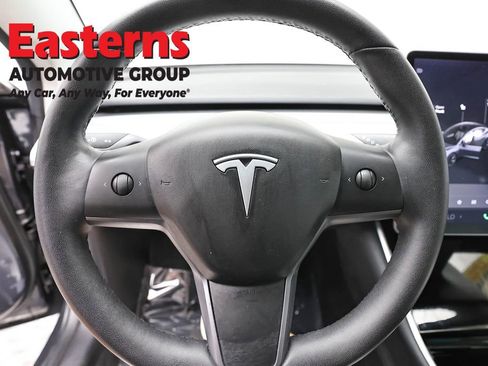 Used 2020 Tesla Model 3 Long Range AWD/4WD image 10