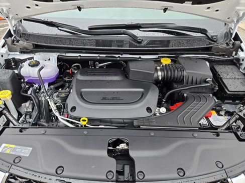 New 2026 Chrysler Pacifica Select FWD image 29