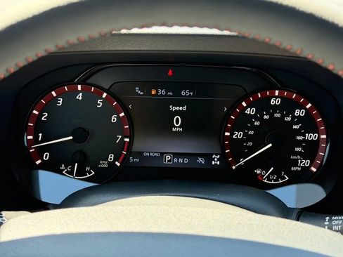 New 2026 Nissan Frontier PRO-4X w/ Pro-4x Convenience Package AWD/4WD image 15