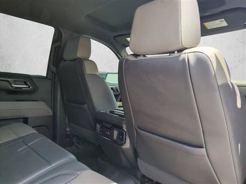 Used 2025 Chevrolet Silverado 1500 ZR2 AWD/4WD image 18