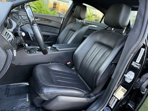 Used 2013 Mercedes-Benz CLS 550 4MATIC image 12