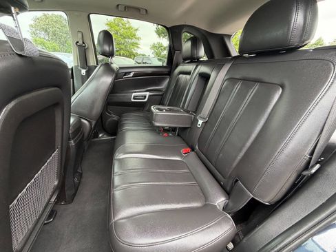Used 2014 Chevrolet Captiva Sport LT w/ Convenience Package FWD image 30