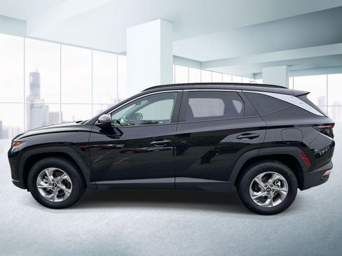 Used 2023 Hyundai Tucson SEL AWD/4WD image 2
