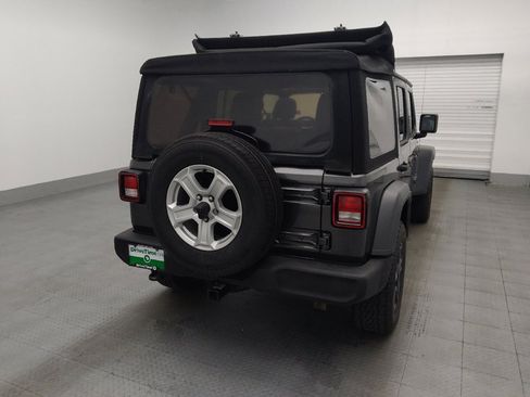 Used 2018 Jeep Wrangler Unlimited Sport S AWD/4WD image 7