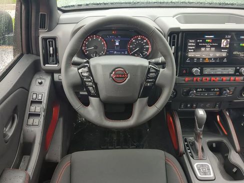 New 2026 Nissan Frontier PRO-4X w/ Pro-4x Convenience Package image 15