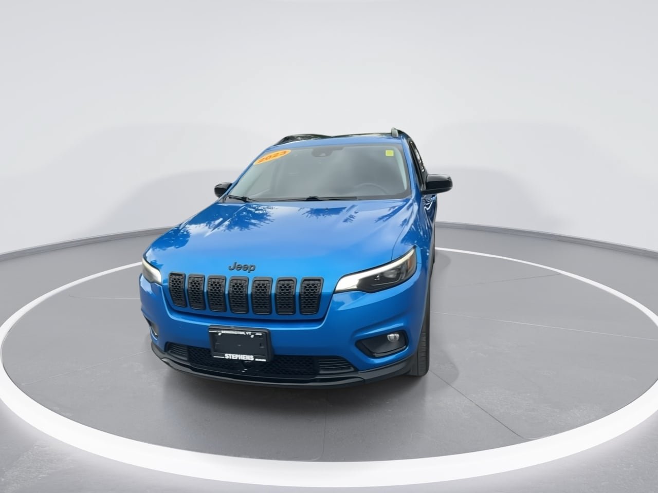 Used 2023 Jeep Cherokee Altitude Lux w/ Lux Elite Package AWD/4WD image 5